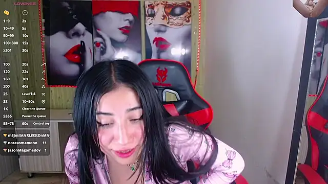 Snapshot of _Emmaa_Harper chatting on January 18, 2025, 8:10 am Emmaa Harper online show from January 18, 2025, 8:10 am