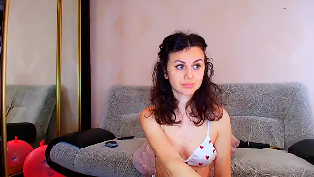 LeggyLover90 online show from April 23, 2026, 12:29 pm