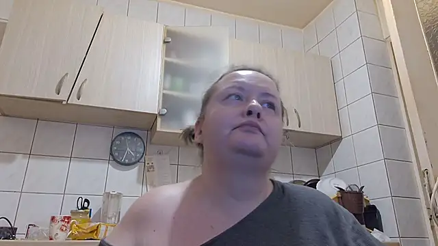 melissaBlessing online show from December 15, 2025, 2:28 am