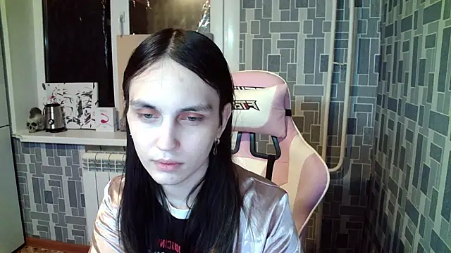 Snapshot of BlackHe4rts_ chatting on October 9, 2025, 4:07 pm BlackHe4rts online show from October 9, 2025, 4:07 pm