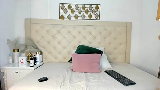 Snapshot of _chloe_adams chatting on March 21, 2025, 11:55 am chloe adams online show from March 21, 2025, 11:55 am