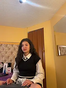 Snapshot of lilimini032 chatting on November 26, 2025, 7:58 pm lilimini032 online show from November 26, 2025, 7:58 pm