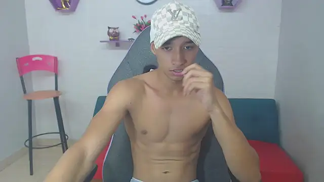 jose sexycumm online show from February 11, 2025, 9:25 pm