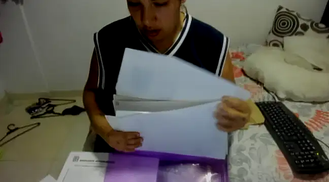 Snapshot of maria_walters chatting on December 17, 2024, 8:43 pm maria walters online show from December 17, 2024, 8:43 pm