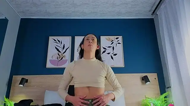 GabyPetit online show from September 30, 2025, 7:53 pm