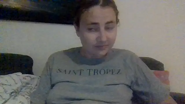 crazyonyou199611 online show from June 2, 2026, 11:16 pm