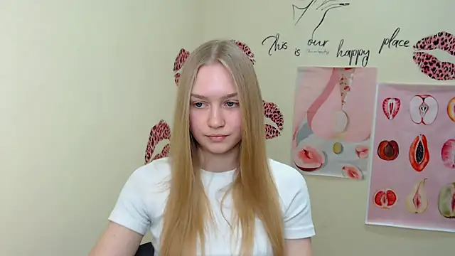 MademoiselleCl online show from February 8, 2025, 10:18 am