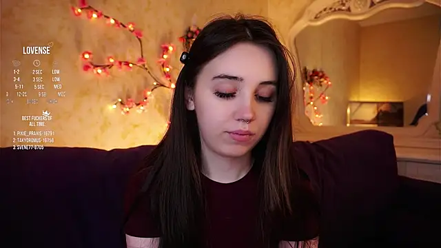 GillianDowdey online show from February 5, 2026, 3:24 am