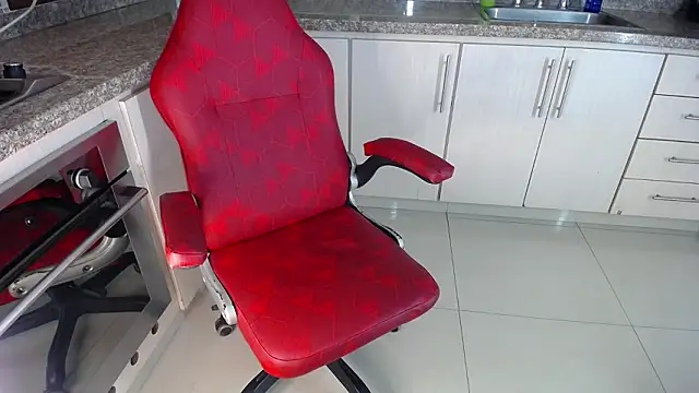 anna alvarez online show from March 29, 2026, 12:51 pm