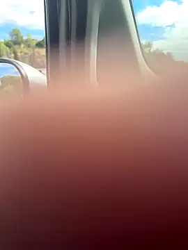 lavidadebry   online show from September 10, 2025, 2:38 pm