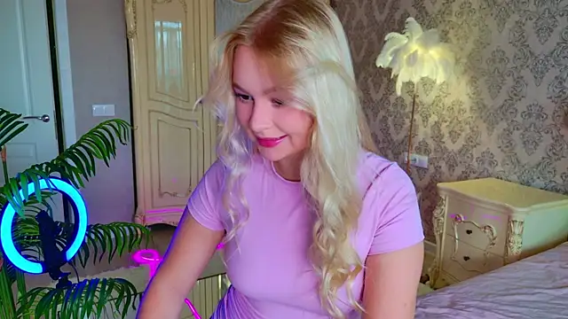 baby lianaa online show from September 20, 2025, 5:56 am