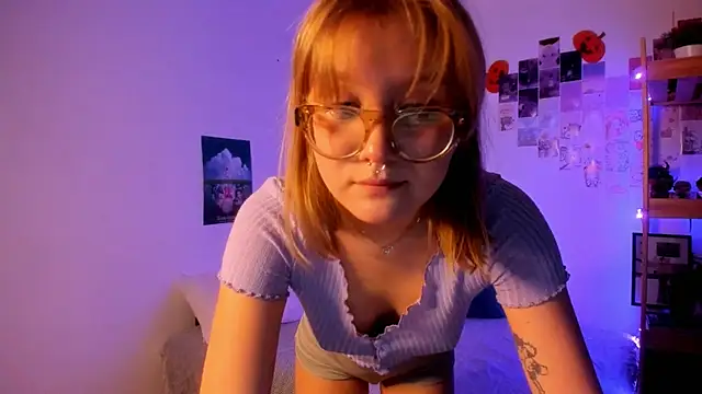 Snapshot of leazy_peazy chatting on November 5, 2025, 4:48 am leazy peazy online show from November 5, 2025, 4:48 am