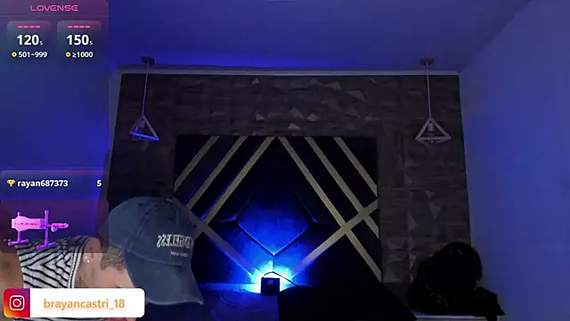 Ian Castillo  online show from April 7, 2026, 11:45 am