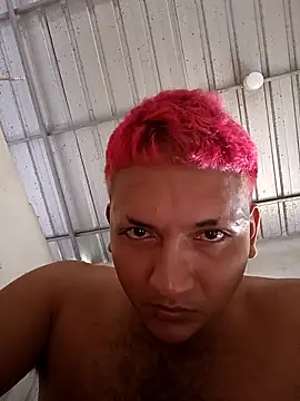 Snapshot of BingedHearts chatting on February 1, 2026, 9:02 pm BingedHearts online show from February 1, 2026, 9:02 pm