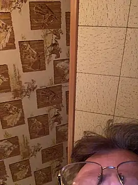 Tonybaloney1972 online show from April 3, 2026, 12:50 am