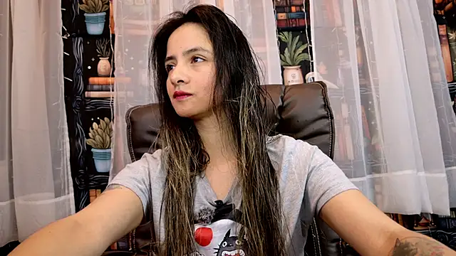 julietta   jackson online show from May 16, 2026, 8:52 pm