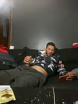 Snapshot of Chico_Bellaco chatting on October 23, 2025, 3:05 am Chico Bellaco online show from October 23, 2025, 3:05 am