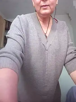 Snapshot of YourTenderness45 chatting on March 18, 2025, 3:22 pm YourTenderness45 online show from March 18, 2025, 3:22 pm