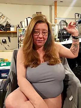 MsShelby40 online show from February 17, 2026, 11:57 pm