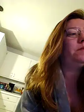MsShelby40 online show from December 17, 2024, 10:32 pm