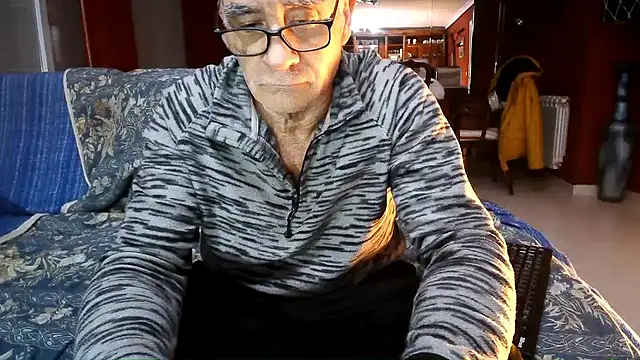 maduroguapo online show from November 26, 2025, 10:21 pm