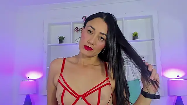 Jenifer Diaz online show from February 9, 2026, 12:36 pm