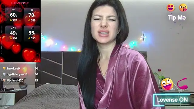 Snapshot of NessyStar chatting on February 26, 2026, 5:13 pm NessyStar online show from February 26, 2026, 5:13 pm