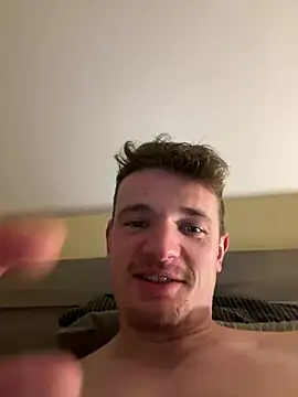 Snapshot of krov chatting on January 17, 2025, 8:55 pm krov online show from January 17, 2025, 8:55 pm