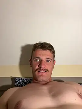 Snapshot of krov chatting on October 9, 2025, 7:14 pm krov online show from October 9, 2025, 7:14 pm