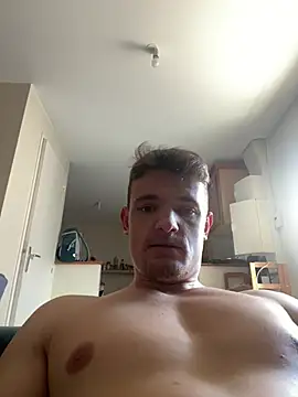 Snapshot of krov chatting on January 13, 2025, 11:41 am krov online show from January 13, 2025, 11:41 am