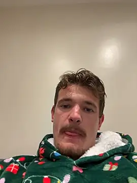 Snapshot of krov chatting on December 5, 2025, 8:06 pm krov online show from December 5, 2025, 8:06 pm