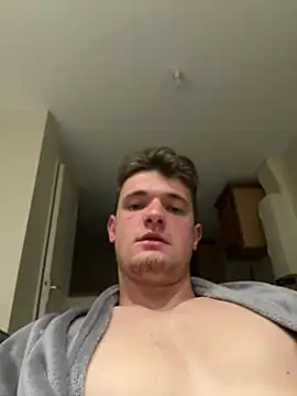 Snapshot of krov chatting on January 22, 2025, 7:24 pm krov online show from January 22, 2025, 7:24 pm