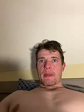 Snapshot of krov chatting on March 5, 2025, 7:38 pm krov online show from March 5, 2025, 7:38 pm