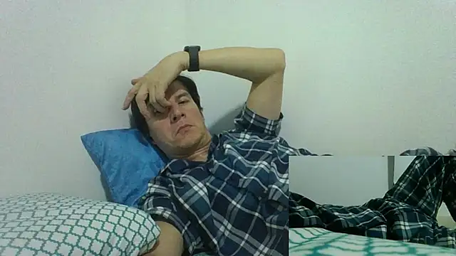 fieryloves online show from October 5, 2025, 4:03 am