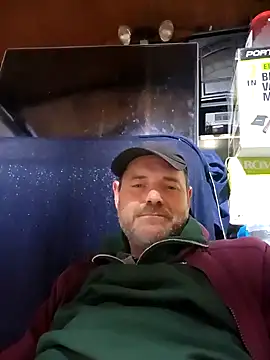 Snapshot of brasstiger chatting on December 22, 2024, 10:58 pm brasstiger online show from December 22, 2024, 10:58 pm