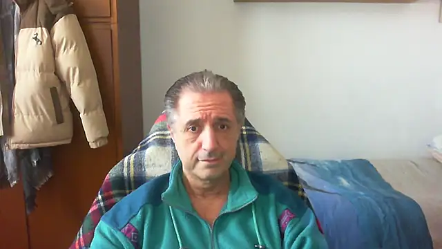 lliuk70mi online show from March 29, 2026, 12:51 pm