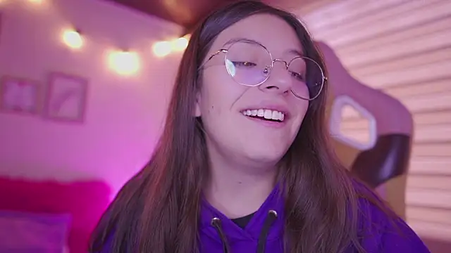 milly kenner online show from March 18, 2026, 8:10 pm