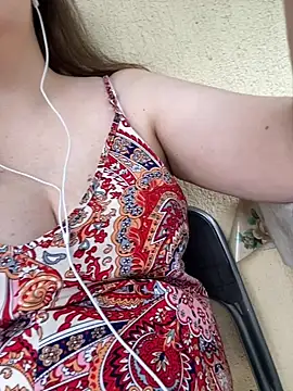 ChubbyMaia online show from July 12, 2026, 4:30 pm