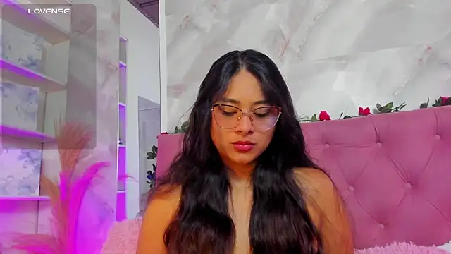 AnnaQueen  online show from September 30, 2025, 4:24 pm