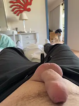 Gartengolem online show from March 9, 2025, 10:08 am