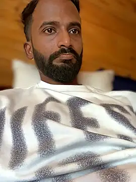 Snapshot of bigfatdick111 chatting on February 21, 2026, 7:21 am bigfatdick111 online show from February 21, 2026, 7:21 am