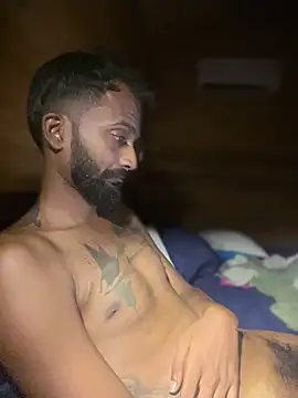 Snapshot of bigfatdick111 chatting on February 25, 2026, 9:03 pm bigfatdick111 online show from February 25, 2026, 9:03 pm