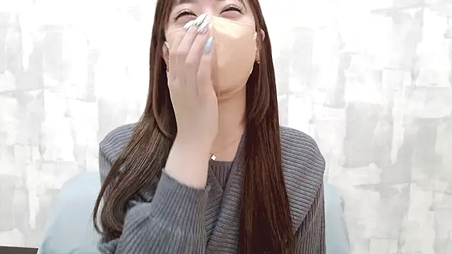 Snapshot of LOVE_MOMO_LOVE chatting on October 26, 2025, 11:54 am LOVE MOMO LOVE online show from October 26, 2025, 11:54 am