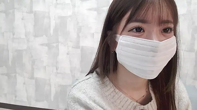 Snapshot of LOVE_MOMO_LOVE chatting on November 2, 2025, 11:37 am LOVE MOMO LOVE online show from November 2, 2025, 11:37 am