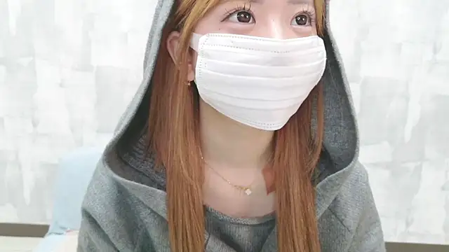 LOVE MOMO LOVE online show from March 12, 2026, 11:25 am