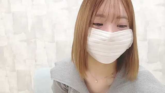 LOVE MOMO LOVE online show from July 9, 2026, 11:10 am