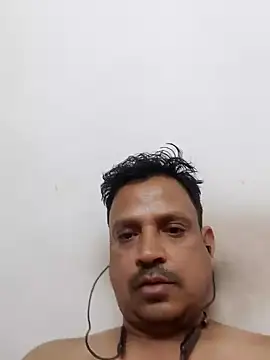 Raj1043 online show from February 12, 2025, 6:30 pm