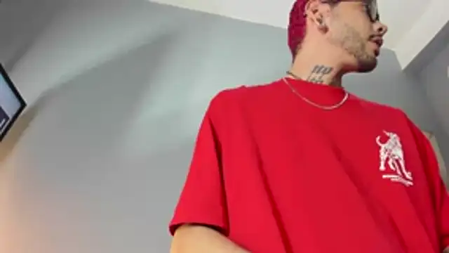 Snapshot of MurdockH chatting on October 22, 2025, 6:24 am MurdockH online show from October 22, 2025, 6:24 am