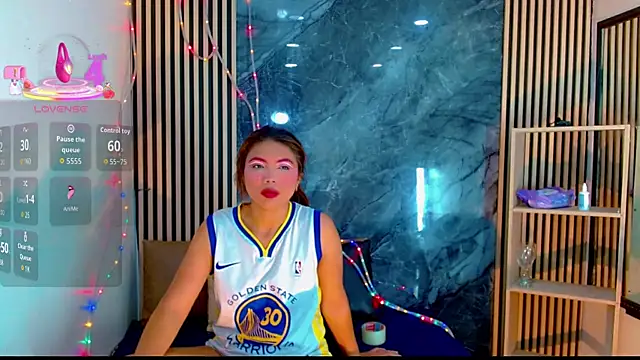 Snapshot of Isalombardi chatting on November 27, 2025, 3:40 am Isalombardi online show from November 27, 2025, 3:40 am