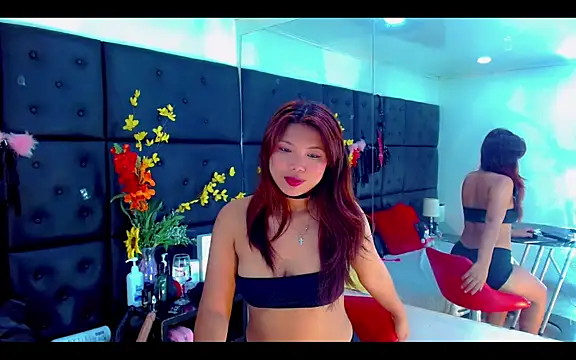 Snapshot of Isalombardi chatting on February 26, 2026, 2:39 pm Isalombardi online show from February 26, 2026, 2:39 pm